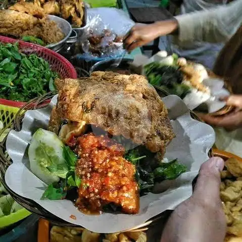 Gambar Makanan Si Bas Resto, Perum Villa Sukowidi 10