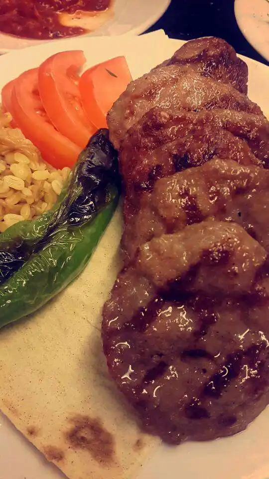 Karaköy Gedikli Köfte'nin yemek ve ambiyans fotoğrafları 72