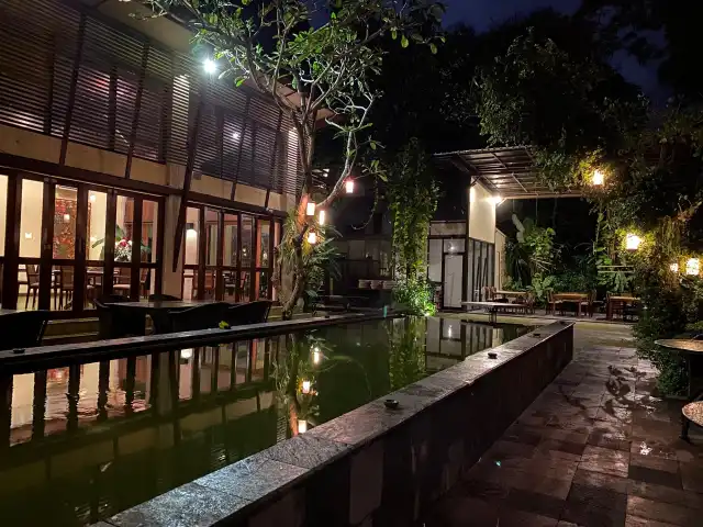 Gambar Makanan Sasanti Restaurant and Gallery 8