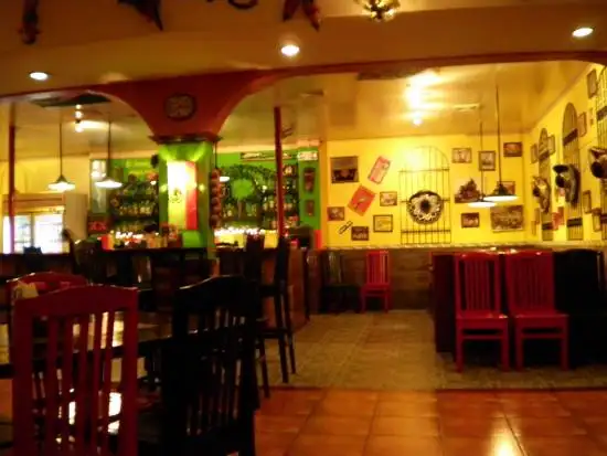 Iguana's Cantina Mexicana Food Photo 1