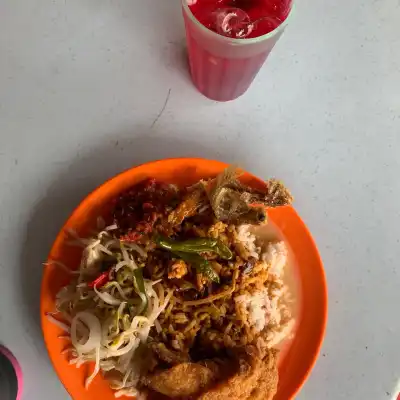 Kedai Nasi Campur Permai (Bumbung Kuning)