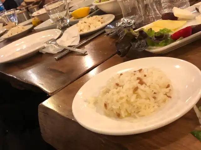 Cemilusta Akçaabat köfte'nin yemek ve ambiyans fotoğrafları 17