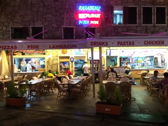 Karadeniz Restaurant Pide Pizza'nin yemek ve ambiyans fotoğrafları 2