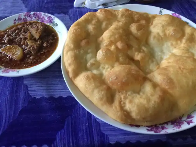 Roti Nan Salam Shah Food Photo 2