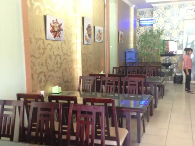 Gambar Makanan Jiuzhai Valley Restaurant 7