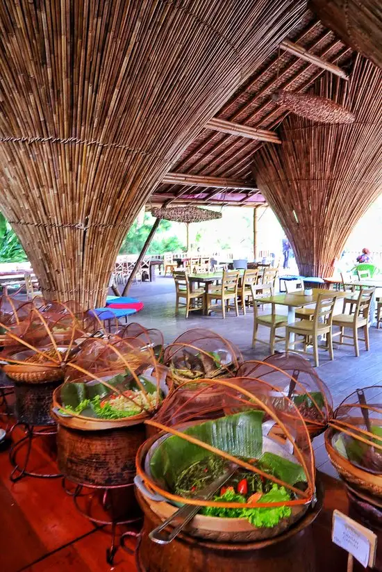 Gambar Makanan Omah Bamboo Restaurant 11