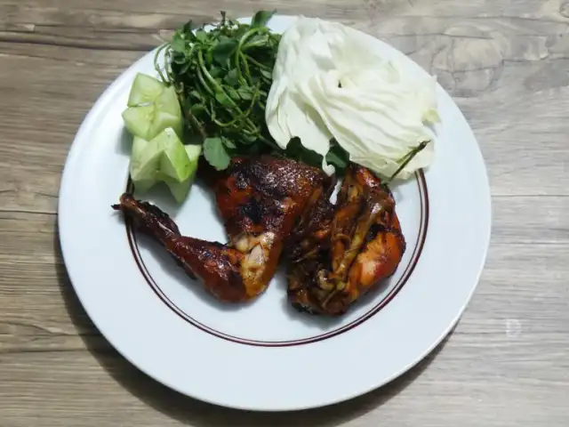 Gambar Makanan Goreng & Bakar Ayam Hen Hen 3