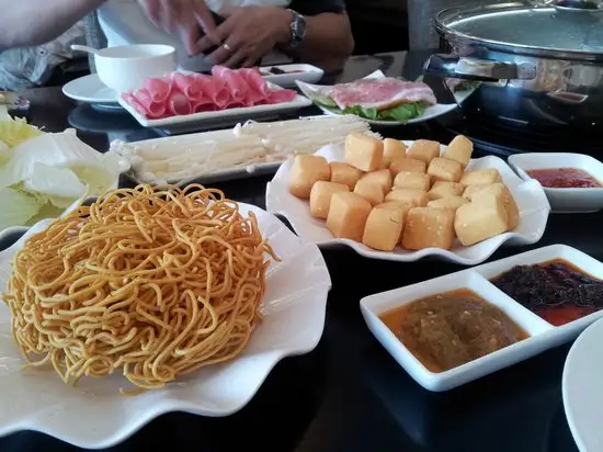 Bone & Pot Steamboat Restaurant Food Photo 2