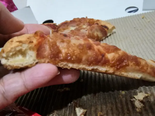 Gambar Makanan Pizza Mezzo 6