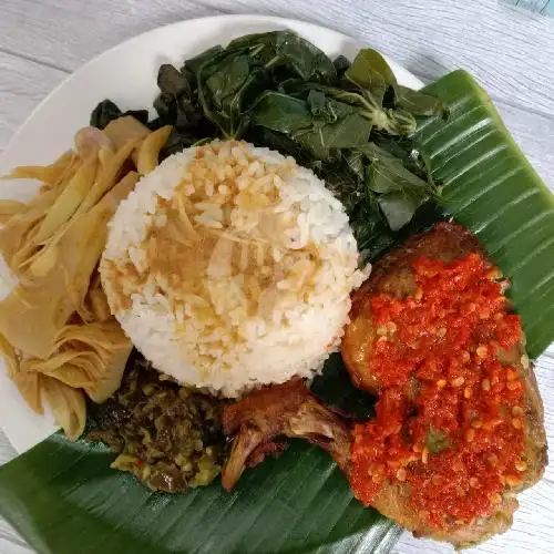 Gambar Makanan Nasi Padang Sari Tanjung, Kalibata 16