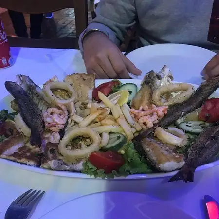 El Marina Restaurant'nin yemek ve ambiyans fotoğrafları 10