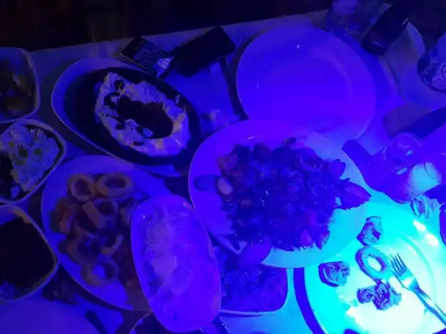Eyüb'ün Yeri Poyraz Balık Restaurant'nin yemek ve ambiyans fotoğrafları 9