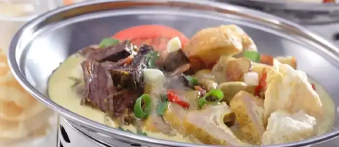 Soto Betawi Bang Sawit