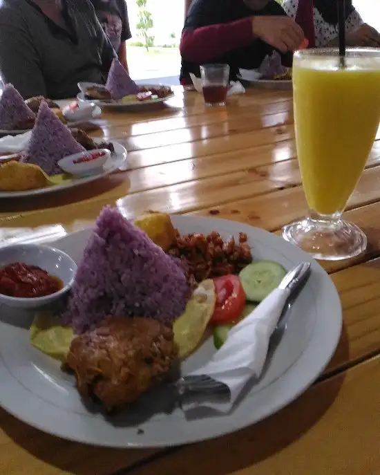 Gambar Makanan Mamih Ungu Cafe and Resto 2