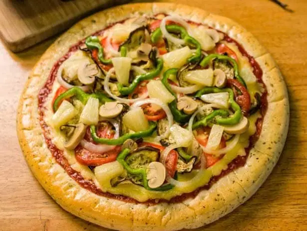 Lots'A Pizza Food Photo 9