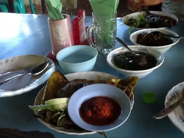 Gambar Makanan Rumah Makan Pondok Bambu 4