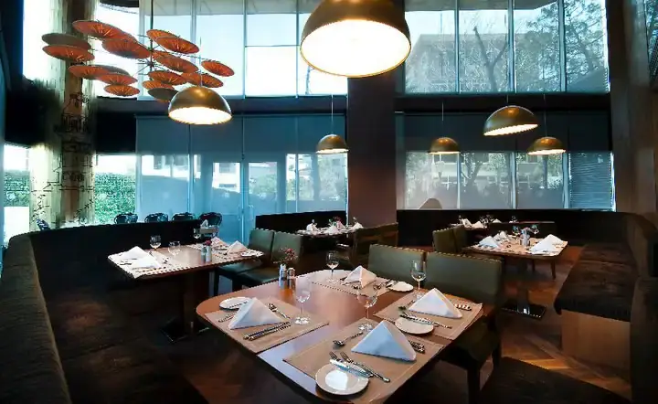 The Doubles Restaurant - Double Tree by Hilton Moda'nin yemek ve ambiyans fotoğrafları 8