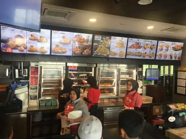 KFC Drive Thru Segamat Food Photo 2