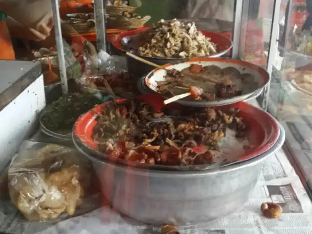 Gambar Makanan Babi Guling Bali Tulen 2