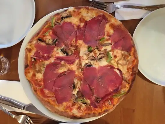Pizzeria Pera'nin yemek ve ambiyans fotoğrafları 61