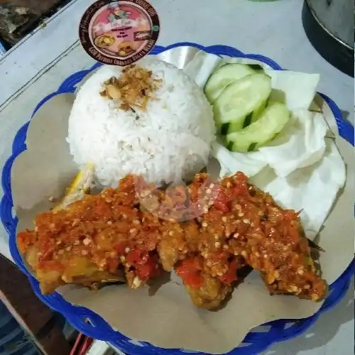 Gambar Makanan Nasi Pecel Ayam & Ikan Bakar Teh Euis 2