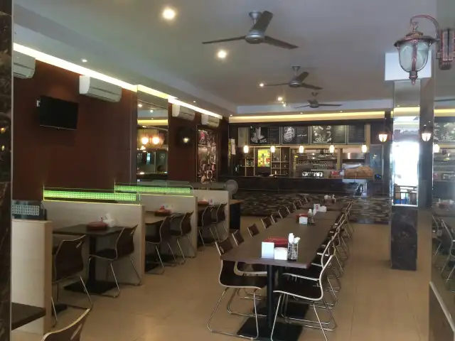 Gambar Makanan Rajadi Seafood Cafe & Noodle Bar 17