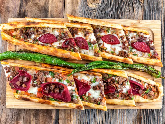 Cihangir Lahmacun & Pide'nin yemek ve ambiyans fotoğrafları 1