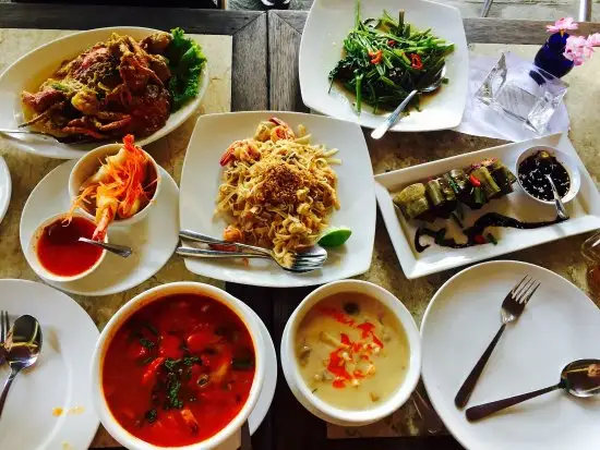 Gambar Makanan Kin Khao Thai Restaurant 9