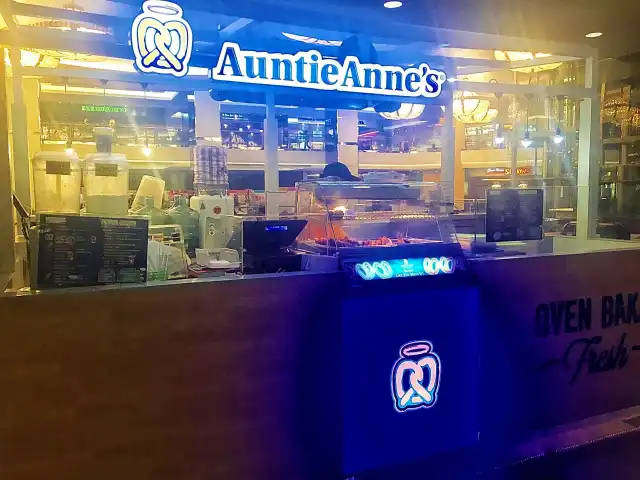 Gambar Makanan Auntie Anne's 20