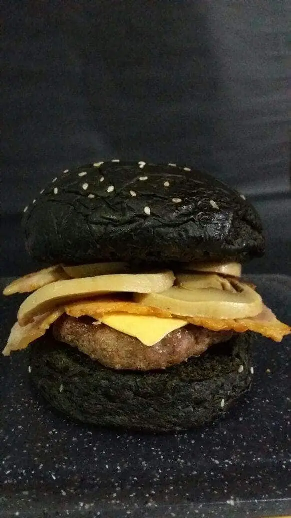 Lord's Burger Food Photo 9