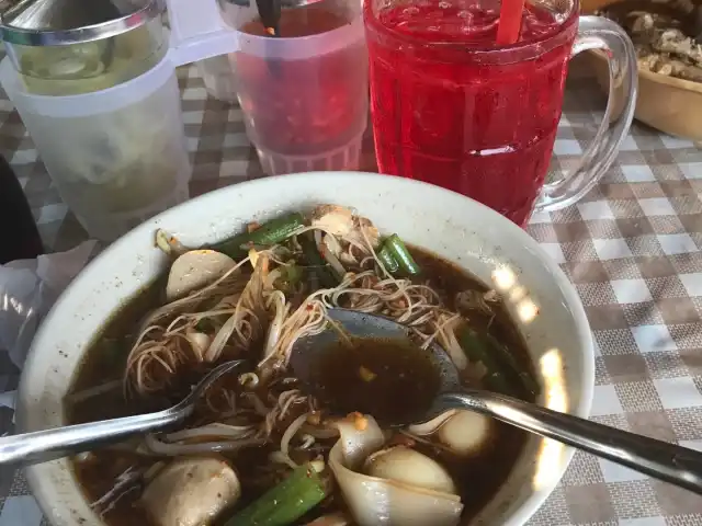 Mee Celup Sekolah Cina Food Photo 8