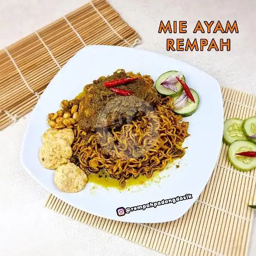Gambar Makanan Rempah Padang DaSik, Nasi Daging Dan Ayam Rempah Padang Cabe Hijau 9