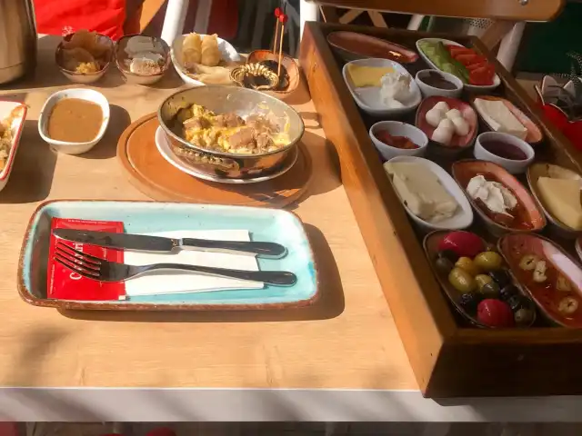 Cumhuriyet Kahvaltı & Cafe'nin yemek ve ambiyans fotoğrafları 11