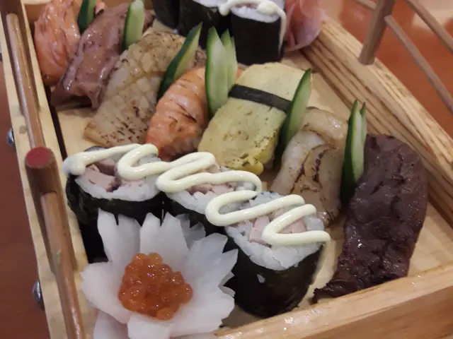 Gambar Makanan Sushi Nara 8