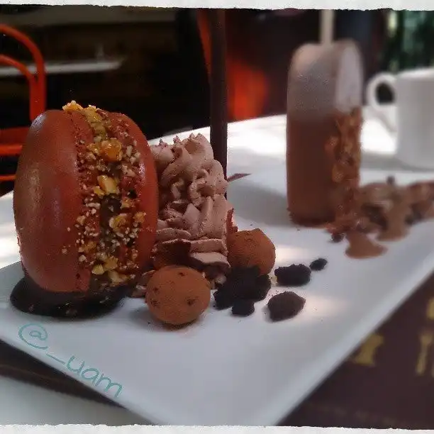 Gambar Makanan The New Magnum Café 12