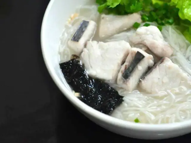 Mun Qi Seafood Noodles Food Photo 2