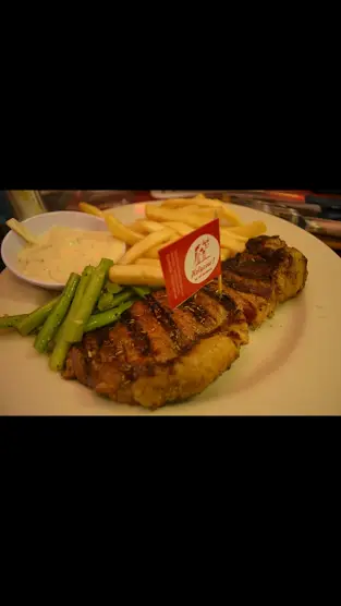 Gambar Makanan Holycow!STEAKHOUSEbyChefAfit 6