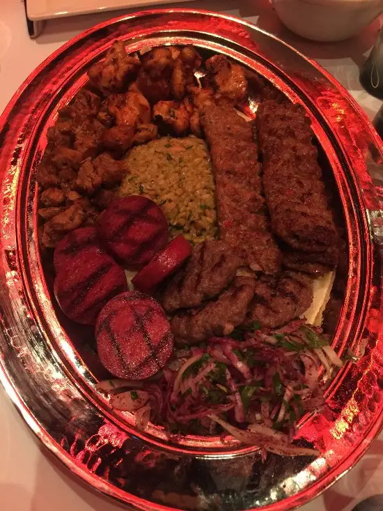 Al Sharq'nin yemek ve ambiyans fotoğrafları 24