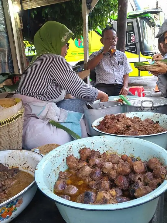 Gambar Makanan Gudeg Mbah Lindu 5