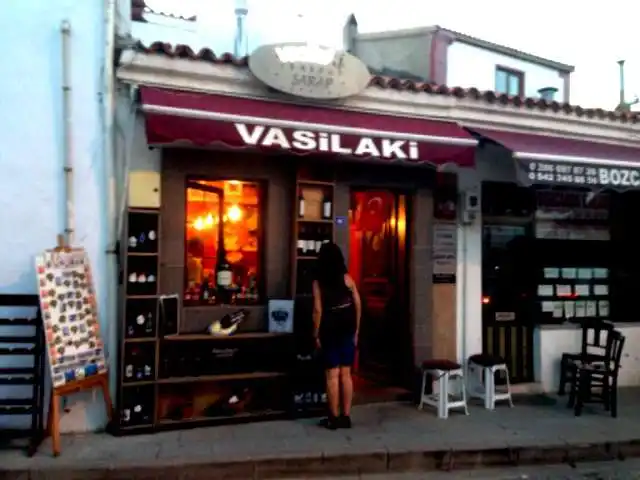 Vasilaki Sarap Evi'nin yemek ve ambiyans fotoğrafları 1