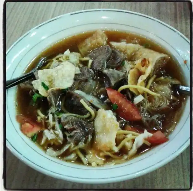 Gambar Makanan Soto Mie Bogor Pangestu 4