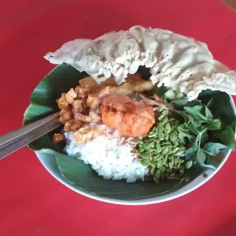 Gambar Makanan Warung Nasi Pecel Hj. Ghozali, Bangil 1