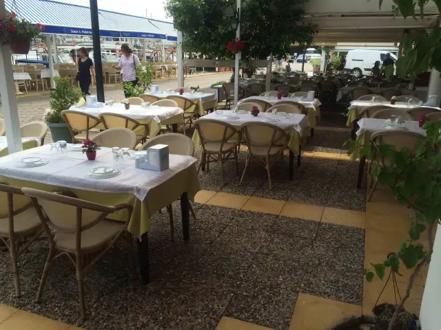 Defne Yaprağı Balık Restaurant Dalyanköy Çeşme'nin yemek ve ambiyans fotoğrafları 44