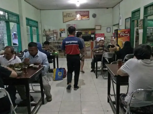 Gambar Makanan Rumah Makan Mergosari 10