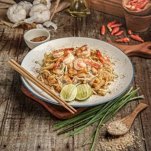 Gambar Makanan Kuuj Mooping Thai Resto, Everplate Kelapa Nias 3