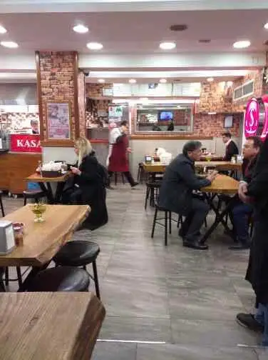 Sampiyon Kokorec Beyoglu'nin yemek ve ambiyans fotoğrafları 23