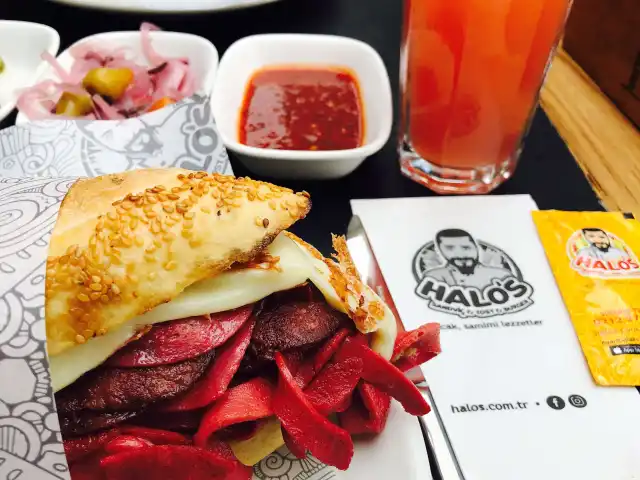 Halo's Sandviç & Tost & Burger'nin yemek ve ambiyans fotoğrafları 13