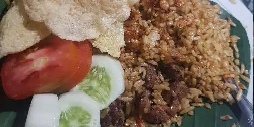 Nasi Goreng Kambing Bang Kumis, Otista