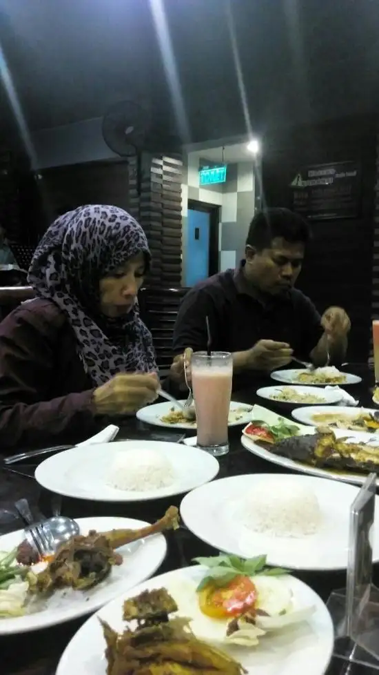 Gambar Makanan Jepun View Resto 12