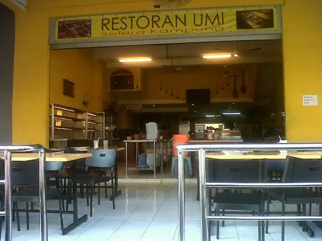 Restoran UMI Selera Kampung